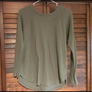 American eagle lose fit thermal